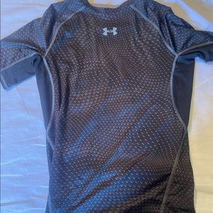 Mens Large Compression T shirt Underarmour